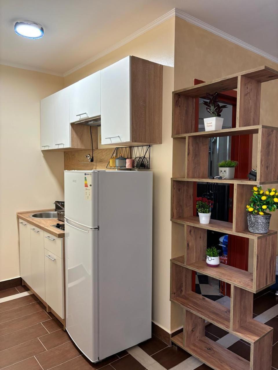 Dale Becici Apartment *